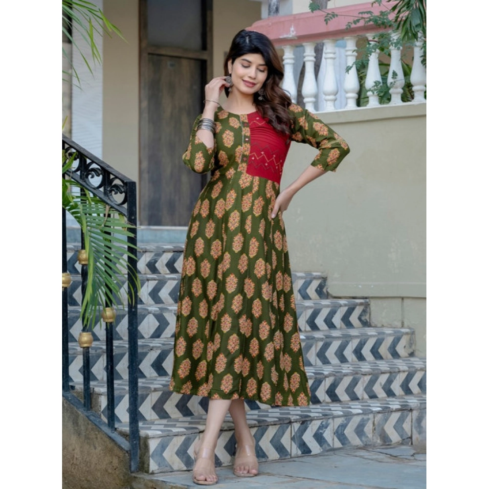 PID-63075-Women-s-Rayon-Print-With-Embroidery-Work-A-Line-Kurti-Dark-Green-4-1000x1000-1.webp PID-63075-Women-s-Rayon-Print-With-Embroidery-Work-A-Line-Kurti-Dark-Green-4-1000x1000-1.webp
