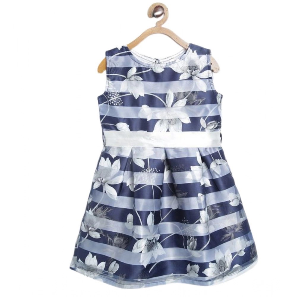 PID-66014-Girl-s-Sleeveless-Striped-Stripe-Dress-Navy-Blue-1-1000x1000-1.webp PID-66014-Girl-s-Sleeveless-Striped-Stripe-Dress-Navy-Blue-1-1000x1000-1.webp